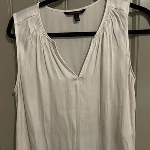 Banana Republic Sleeveless Blouse